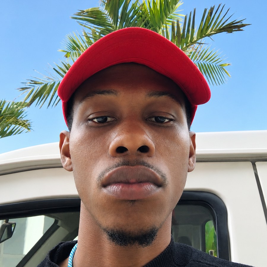 Eduardo Costa Nkuansambu, Full-Stack Developer